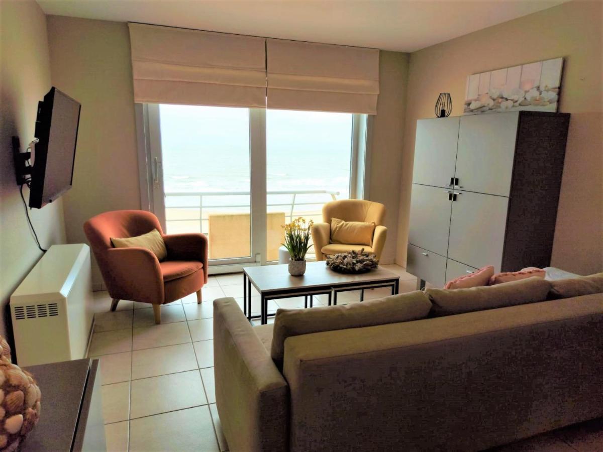 Appartement Met Zeezicht En Verwarmd Zwembad 오스텐드 외부 사진
