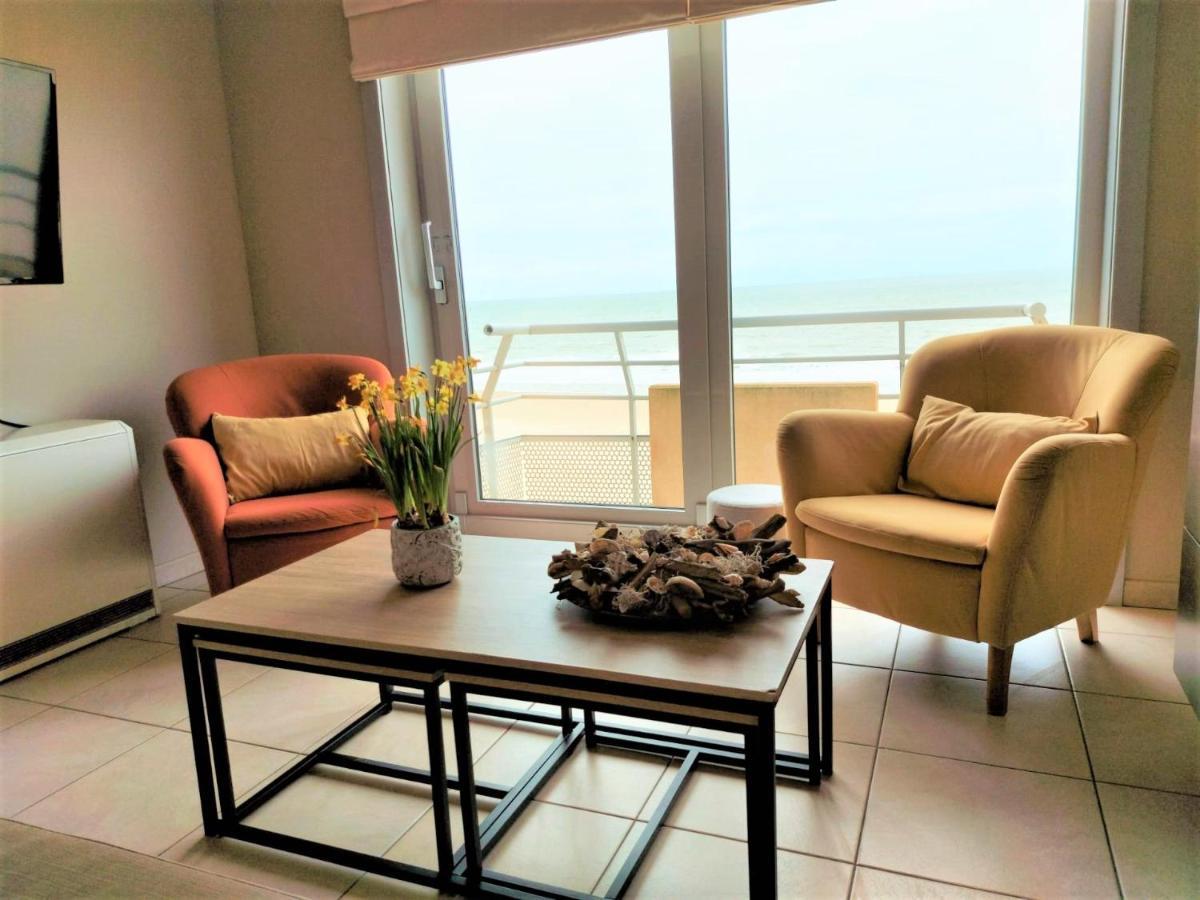 Appartement Met Zeezicht En Verwarmd Zwembad 오스텐드 외부 사진