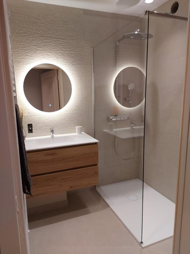 Appartement Met Zeezicht En Verwarmd Zwembad 오스텐드 외부 사진